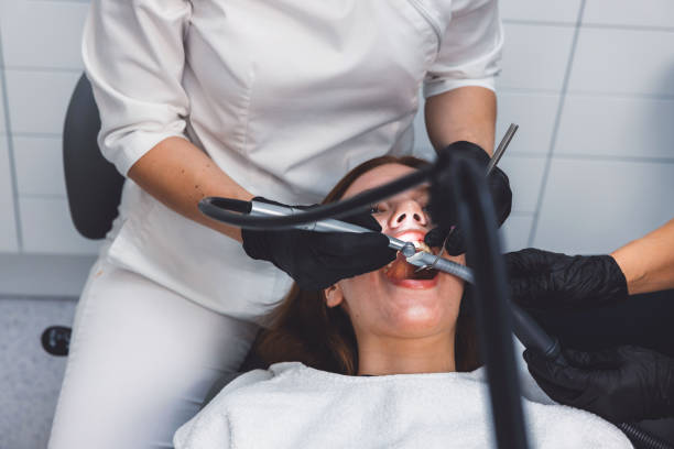 Best Emergency Tooth Extraction in Manchester, MO